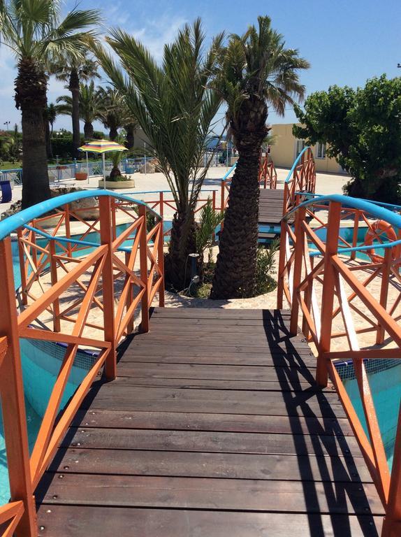 Angelos Beach Hotel 法里拉基 外观 照片