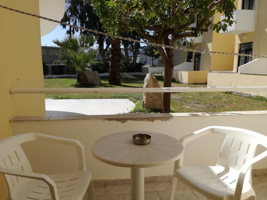 Angelos Beach Hotel 法里拉基 外观 照片