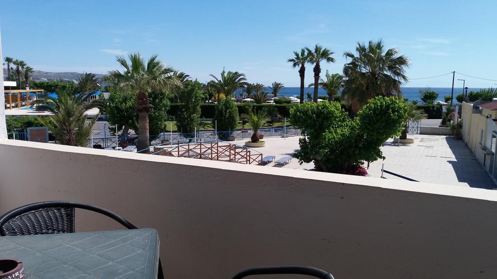 Angelos Beach Hotel 法里拉基 外观 照片