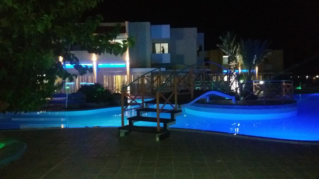 Angelos Beach Hotel 法里拉基 外观 照片