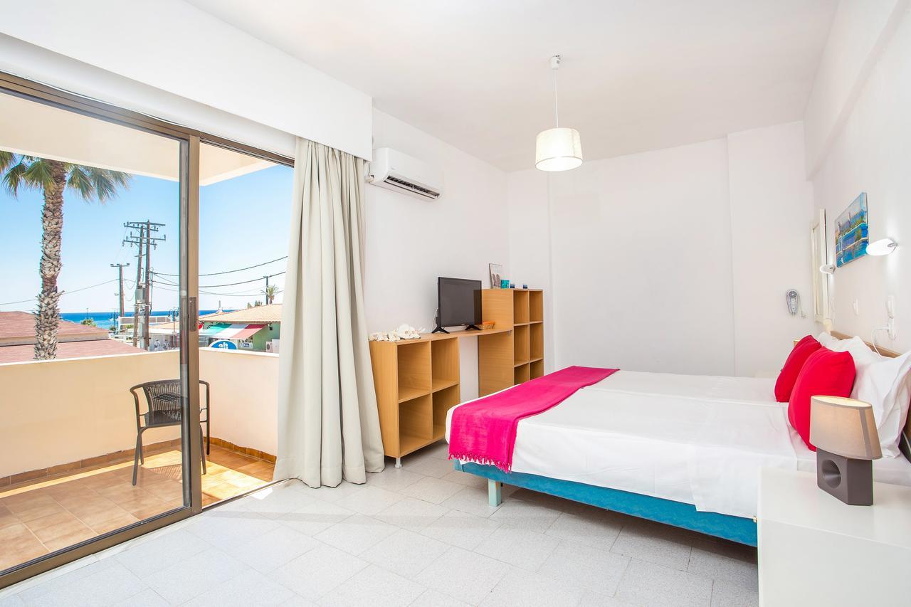Angelos Beach Hotel 法里拉基 外观 照片